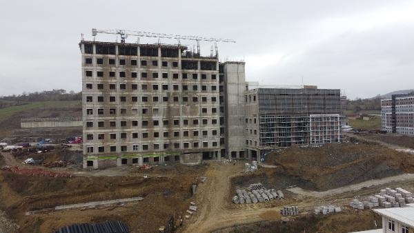 Bartın’da 400 yataklı devlet hastanesi tamamlanma noktasına geldi