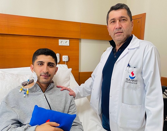 Kalbinde Beş Delik Bulunan Hasta Sanko’da Ameliyat Edildi