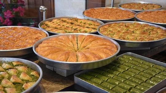 Rüyada baklava yemek ne demek? Rüyada baklava yemek ne anlama gelir?
