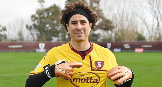 Meksikalı kaleci Ochoa Salernitana'da