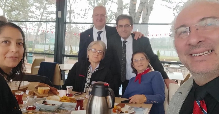 Ankara’da Rize Masası; Ankara Rize masası CHP Rize İl Başkanı Saltuk Deniz öncülüğünde toplandı.