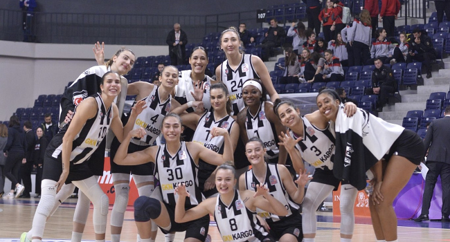 Beşiktaş GKN Kargo farklı kazandı