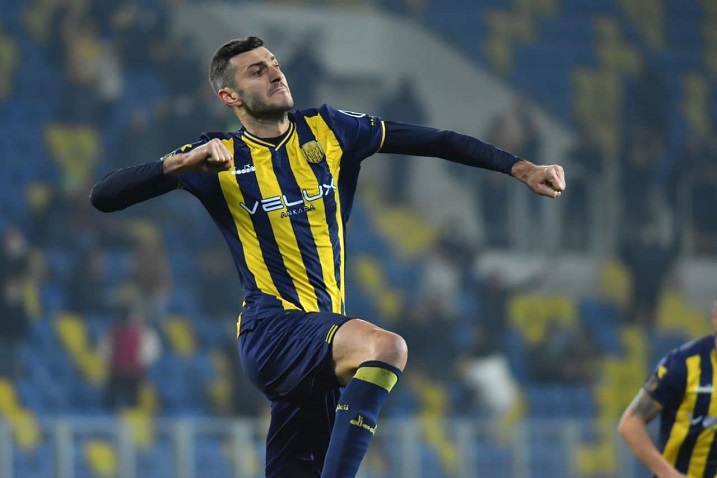 Atmaca’dan 3 Bomba Birden