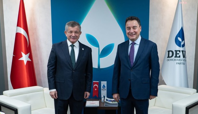 BABACAN, DAVUTOĞLU’NU MAKAMINDA AĞIRLADI