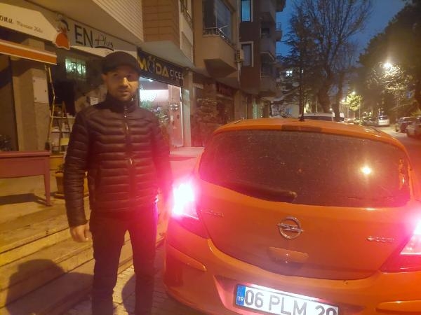 Genç Parti Çorum İl Başkan Erenler'in aracına tüfekle ateş açıldı