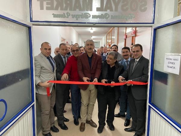 İhtiyaçlı eski hükümlüler için 'sosyal market' açıldı