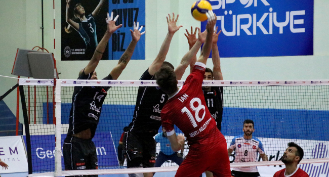 Halkbank'tan Develi Belediyespor'a set yok