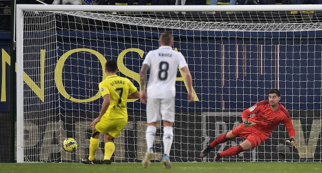 Real Madrid, Villarreal'e takıldı