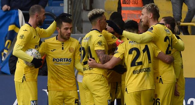 MKE Ankaragücü geriden geldi