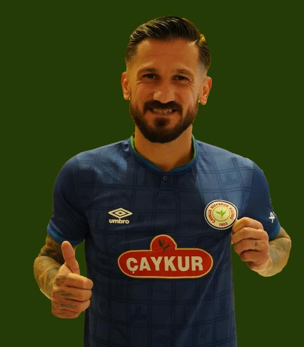 Çaykur Rizespor, Oğuz Ceylan’la anlaştı