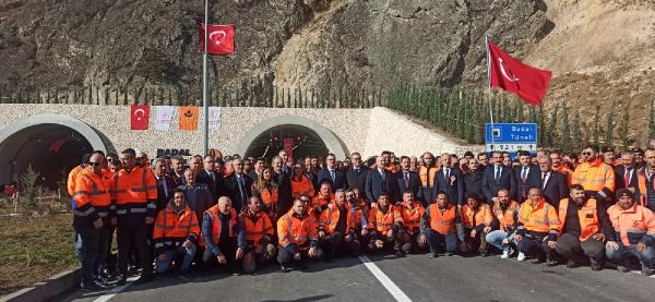Bakan Karaismailoğlu: 2023 'Türkiye Yüzyılı'nın işaret fişeği olacak