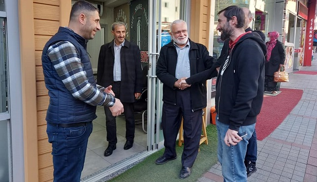 Zam Yerine Güncelleme Demekle Hayat Şartları Düzelmiyor
