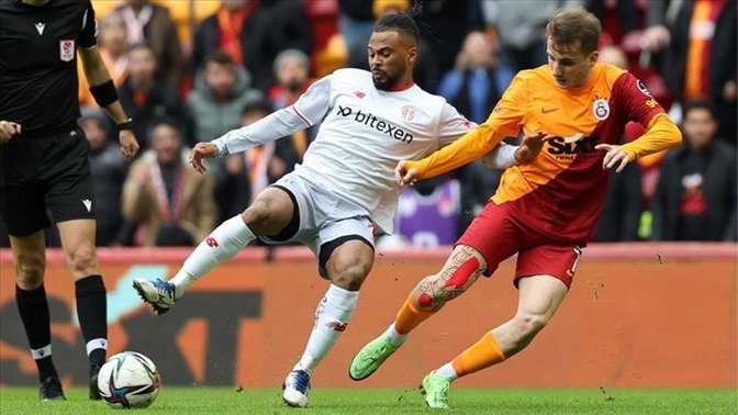 Galatasaray Antalyaspor seyirci sayısı! Galatasaray Antalyaspor tribün doluluk oranı kaç? Galatasaray tribün doluluk oranı!