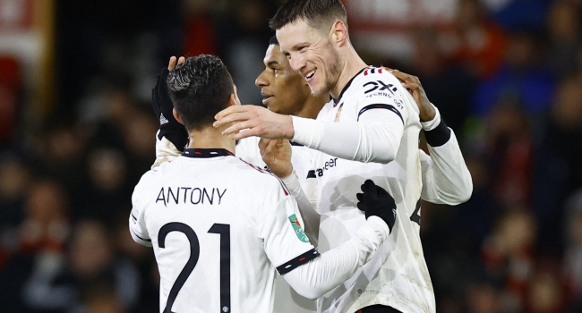 Weghorst attı, ManU finale göz kırptı
