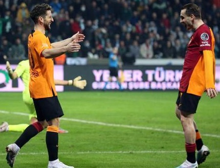 Giresunspor Evinde Fark Yedi 0-4  