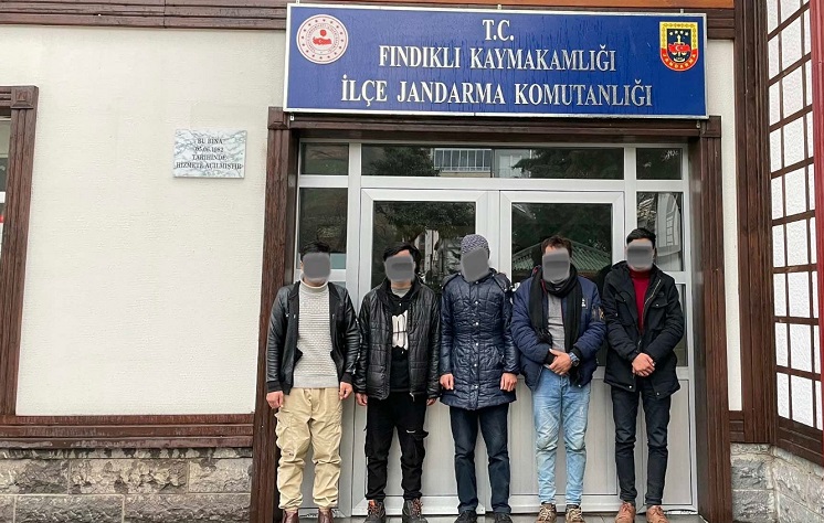 Rize’de Dört Afgan Uyruklu Kaçak Göçmen Yakalandı