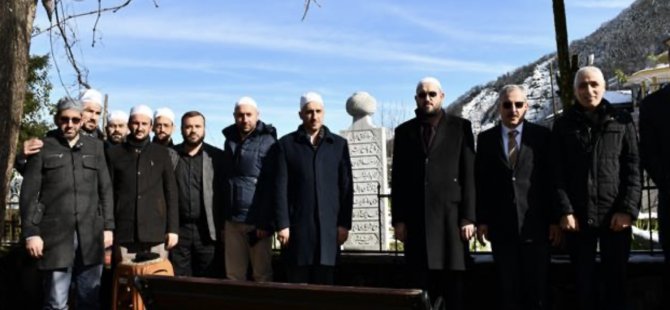 Müftü Yusuf Karali Hocaefendi Rize’de Kabri Başında Dualarla Anıldı