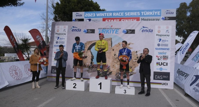 Antalya'da zafer Sergey Rostovtsev'in