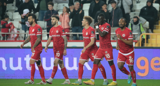 Antalyaspor, Fredy ile 3 puana uzandı