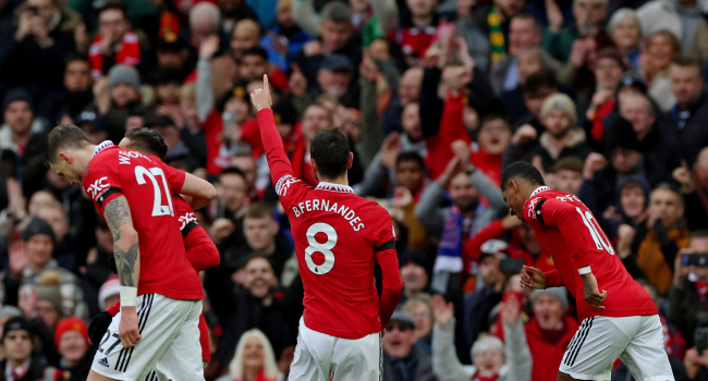 Manchester United fırsatı kaçırmadı