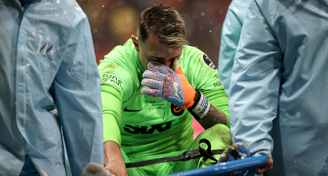 Galatasaray'da Muslera şoku