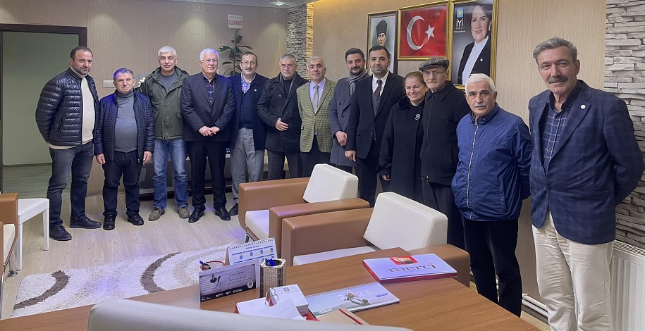Rize İyi Parti Seçim Sonrası İlk Toplantısını Yaptı