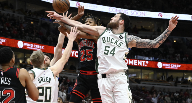 Milwaukee Bucks'ın bileği bükülmüyor
