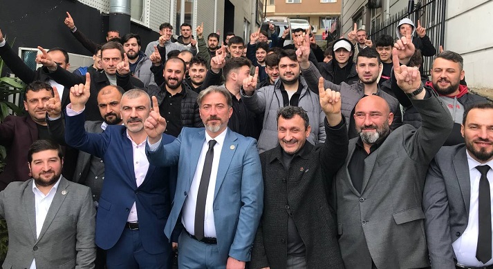 BBP’ li  Özçelik Gençlerle Bir Araya geldi