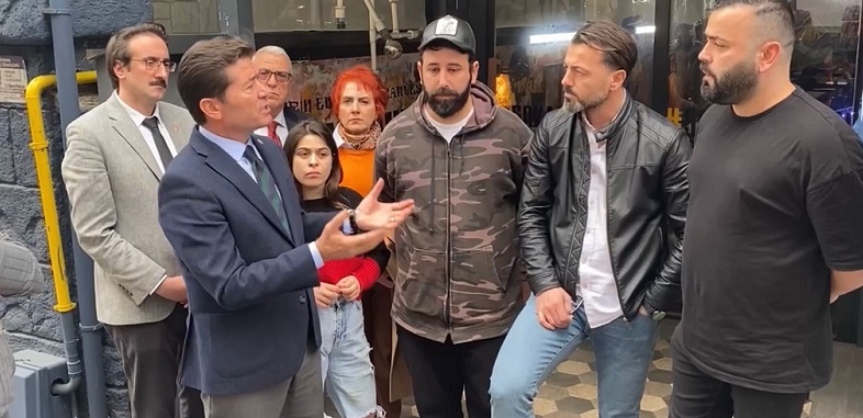 CHP’Lİ AHMET KAYA: “ÖĞRENCİLERİ DE ESNAFI DA MAĞDUR ETTİNİZ, ÜNİVERSİTELERİ BİR AN ÖNCE AÇIN”