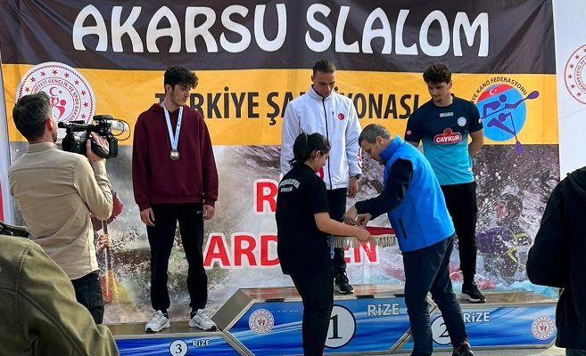 Rizespor Kano Takımı Madalyaları Topladı