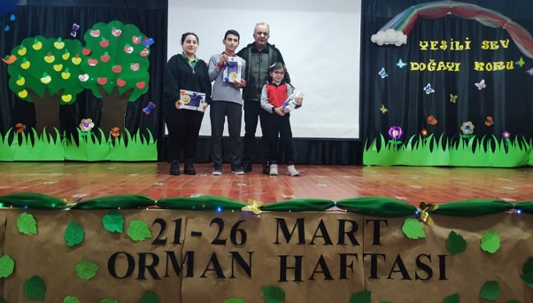 “Yeşil Ve İnsanı Anlatan Şiir İl Birincisi Oldu