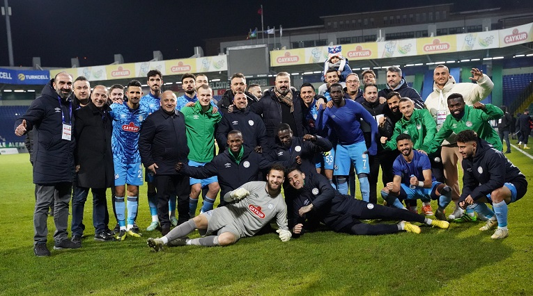 Bekle Süper Lig Rizespor Geliyor