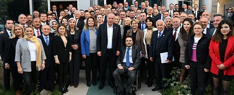 Memleket Partisi İl ve İlçe Başkanları tek yürek oldu