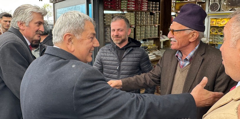 CHP’li Adaylar İyidere’de Halkla Buluştu