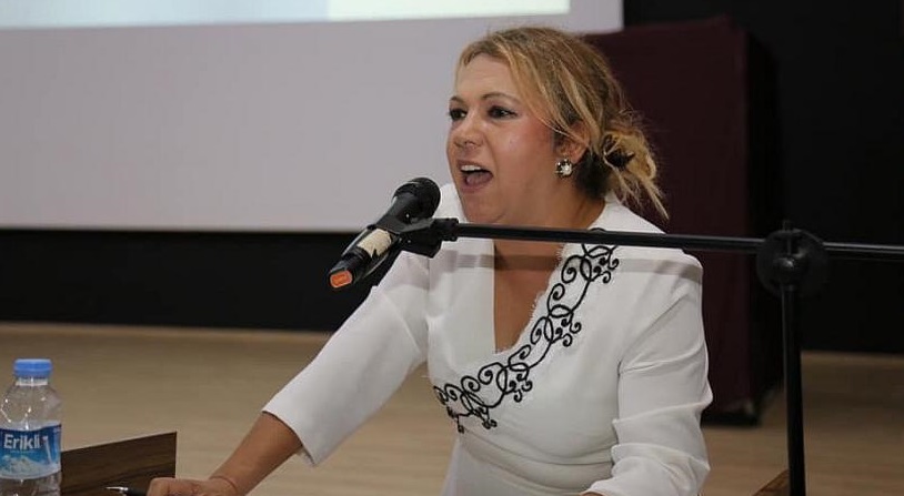 YENİ YÜZYIL DEDİKLERİ KADINLAR VE ÇOCUKLAR İÇİN ESKİ YÜZYIL OLMASIN DİYE SANDIĞA GİTMELİYİZ
