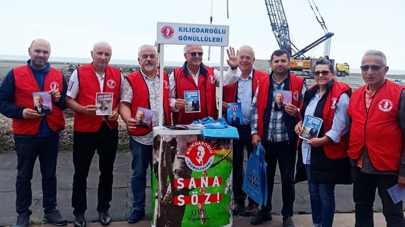Kılıçdaroğlu Gönüllüleri Rize'de çalışmalarına devam ediyor