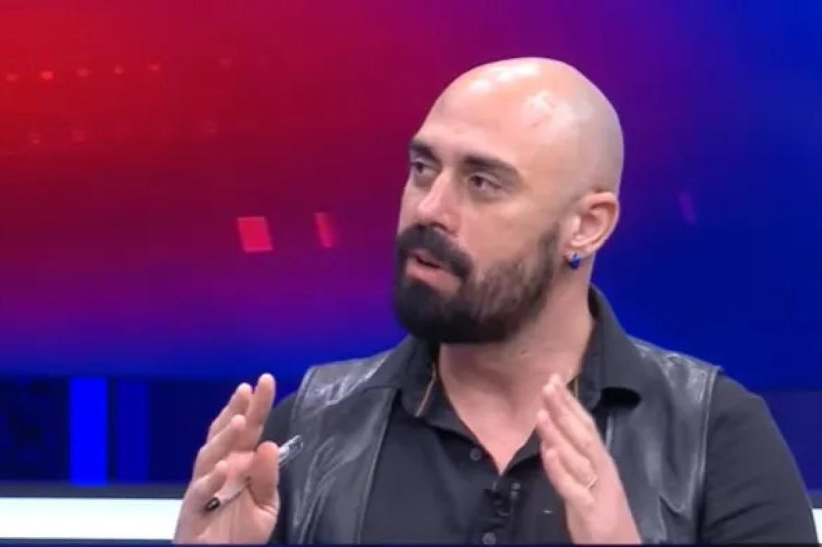 Halk Tv konuğu Özgün Emre Koç kimdir? Özgün Emre Koç kaç yaşında, nereli? Özgün Emre Koç biyografisi!