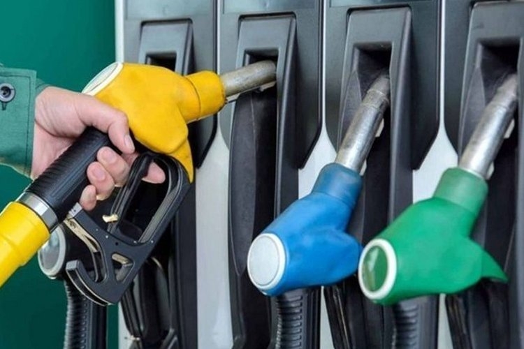 Akaryakıt Fiyatları (GÜNCEL): 20-21 Mart benzine ve motorine indirim veya zam var mı?