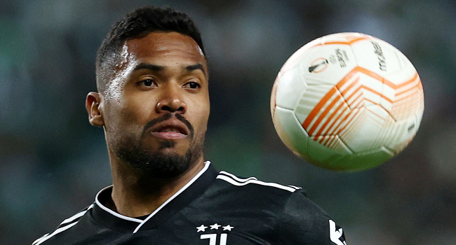 Galatasaray'ın hedefinde Alex Sandro var