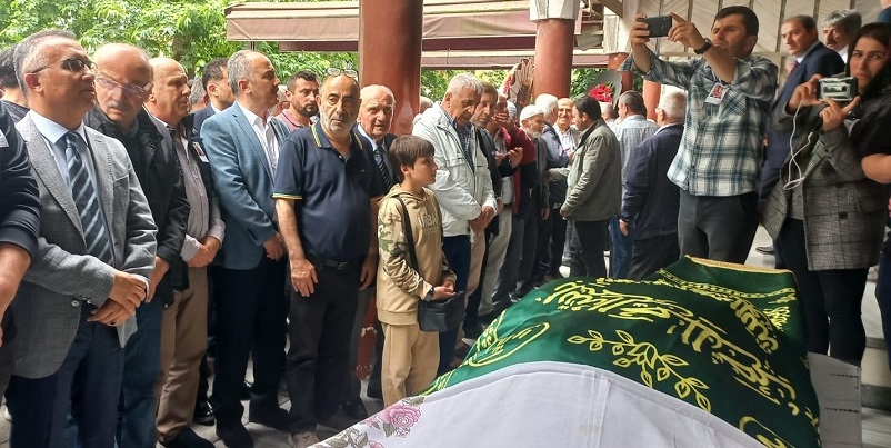 CHP  Kadın Kolları Eski İl başkanı Nurdan Ardal’ ı Kalbimize Gömdük