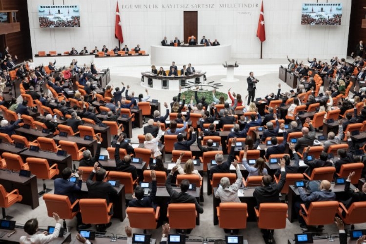 TBMM'de divan ve komisyon seçimleri yapıldı