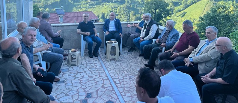  Av. Harun Mertoğlu Pazar İlçemizde Vatandaşlarla Bir Araya Geldi