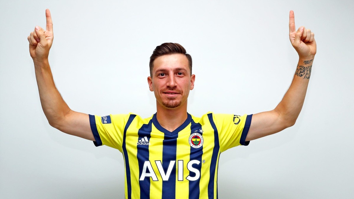 Rizespor’ un Mert Hakan’ı İkna Turları      
