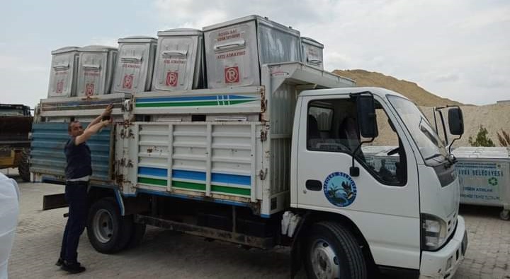 Silivri Belediyesinden İkizdere Belediyesine kardeş yardımı 