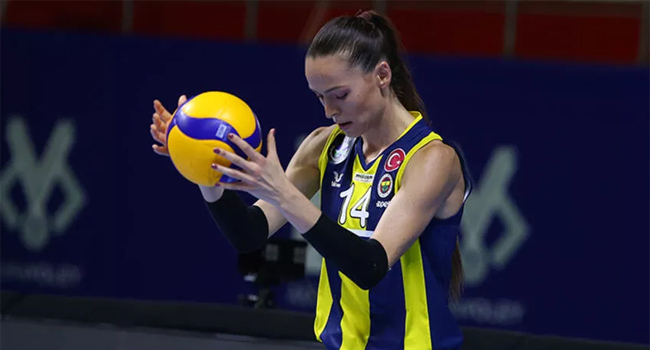 Eda Erdem'den Arda Güler'e 