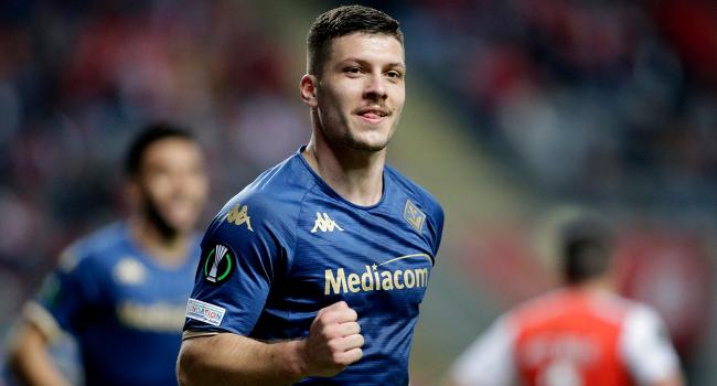 Galatasaray'da forvet arayışı