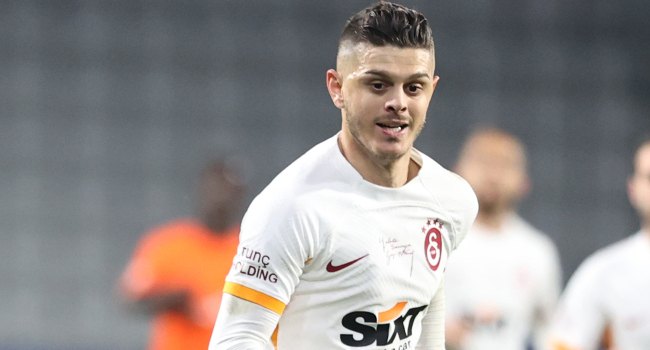 Galatasaray Rashica'yı bırakmak istemiyor