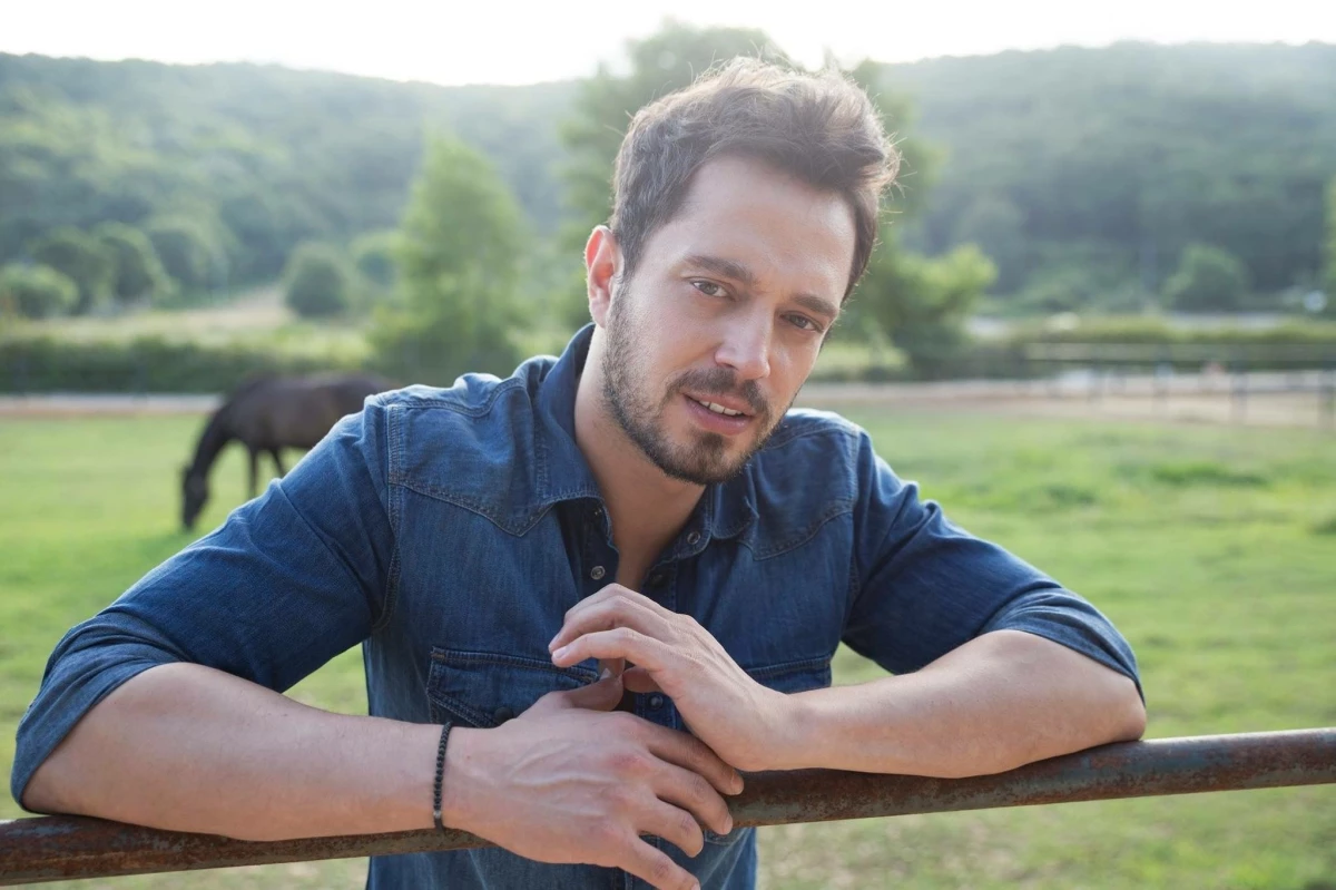 Murat Boz sevgilisi kim? Murat Boz'un yeni sevgilisi İnstagram hesabı ne?