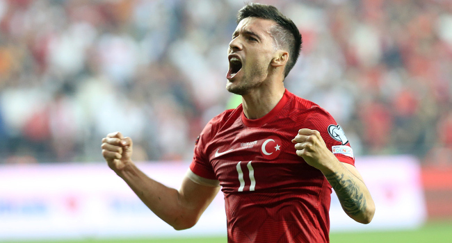 Umut Nayir Fenerbahçe yolunda