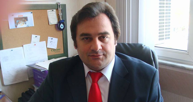 Dr. Zelkif Akgül  Nizip Devlet Hastanesi' ne  4 Aydır Göreve Başlatılmıyor